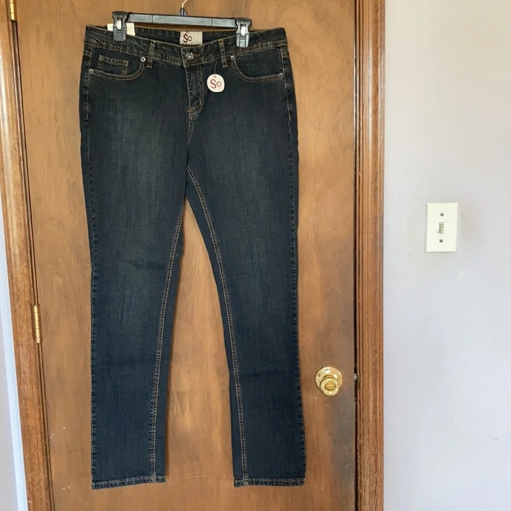 So skinny jean  with decorative stitching on back pockets size 15 - Picture 11 of 17
